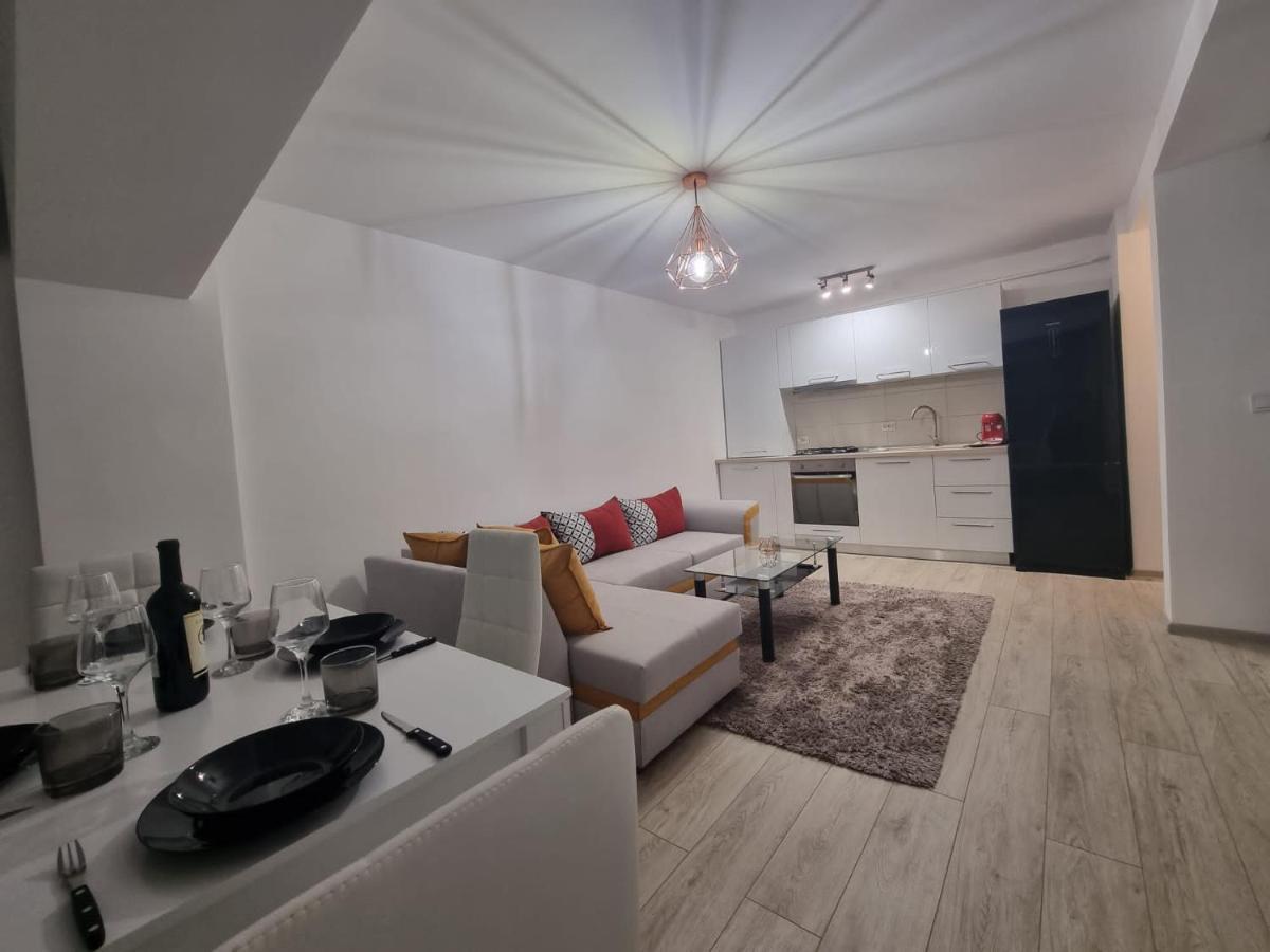 Dreams Escape 2 Apartment Craiova Exterior photo