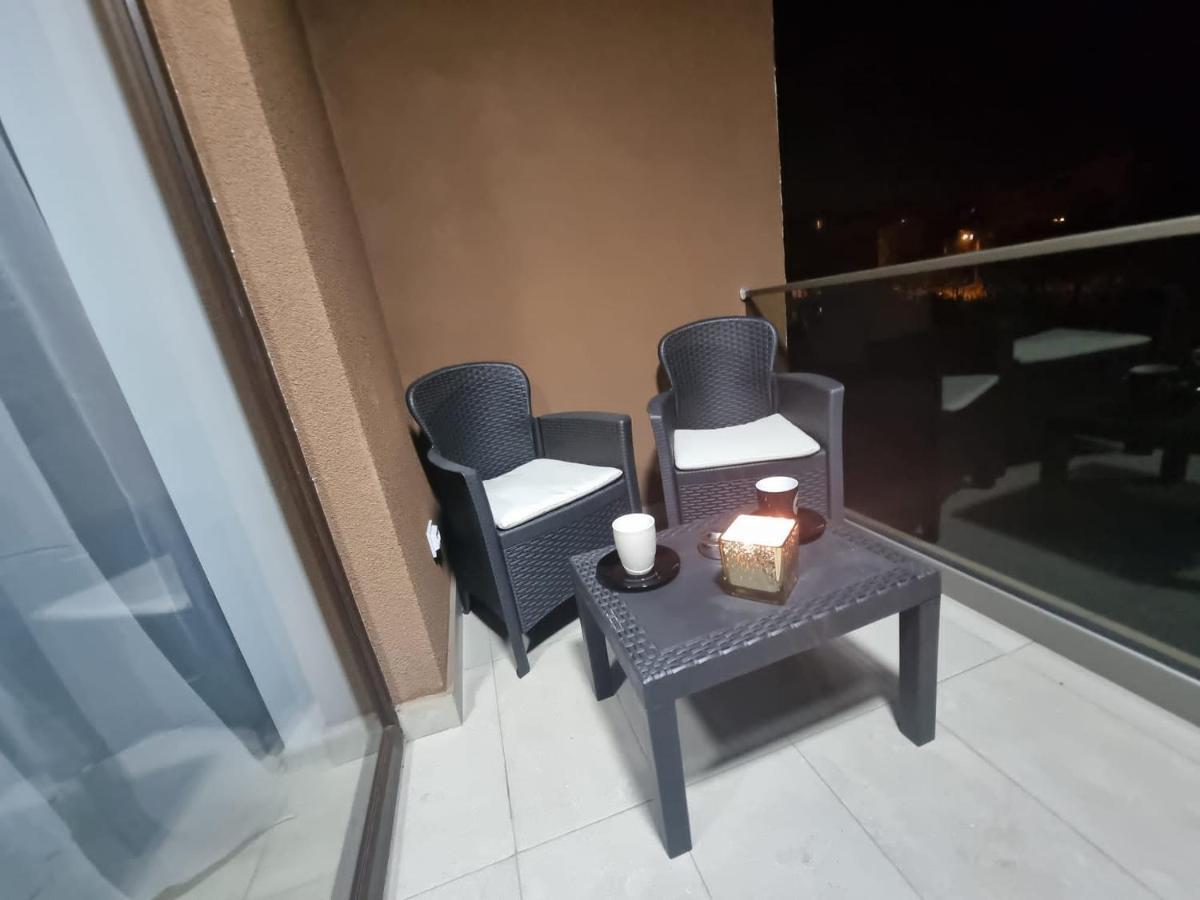Dreams Escape 2 Apartment Craiova Exterior photo